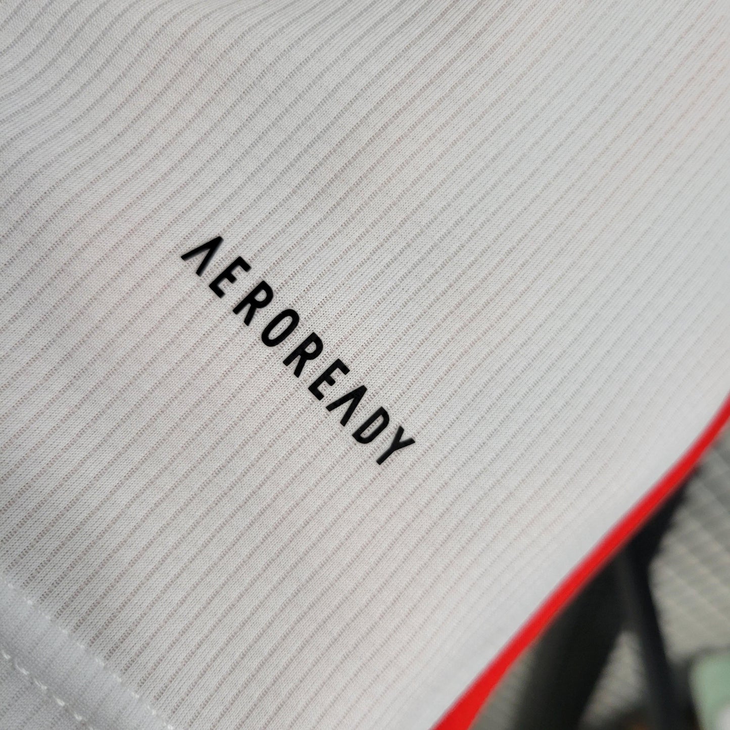 Camisola 23/24 Bayern Munique Principal