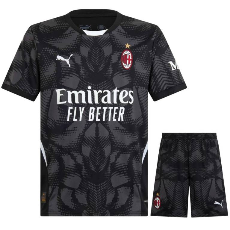 Equipamento Criança 24/25 AC MIlan Guarda-Redes