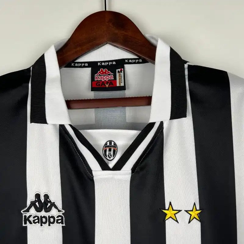Camisola Retro 1996-1997 Juventus Zidane