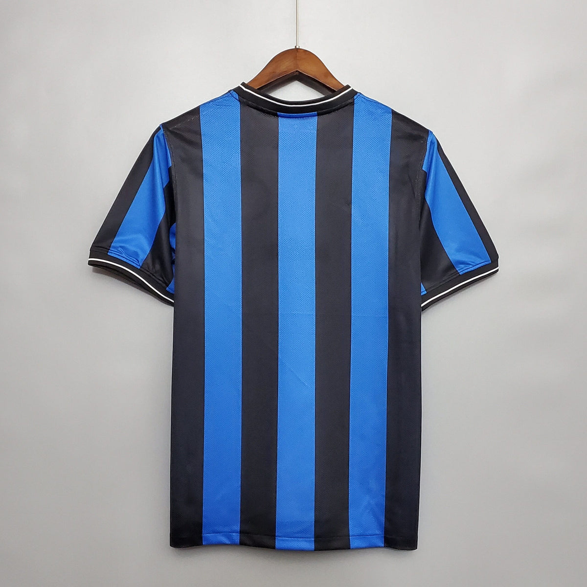Camisola Retro 2009-2010 Inter Milan Home Balotelli