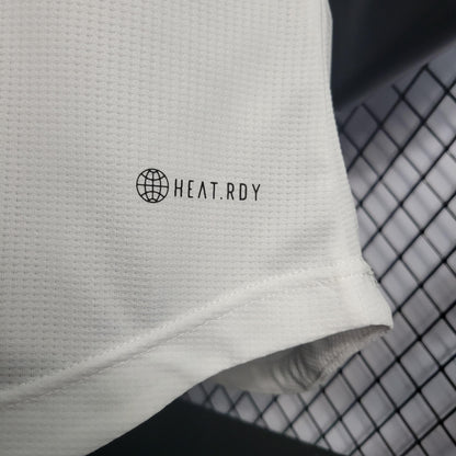 Camisola 23/24 Bayern Munique Secundária