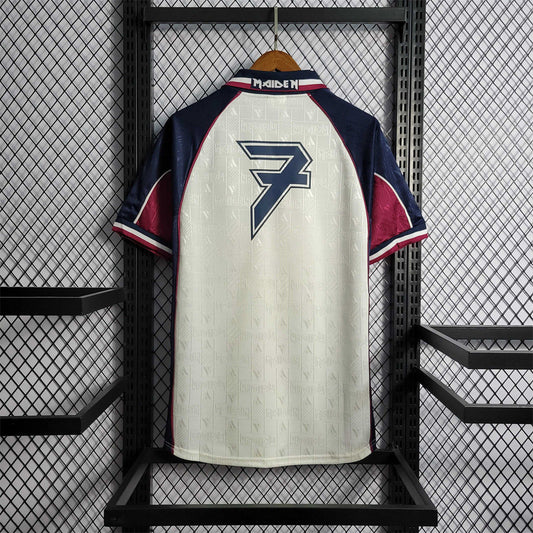 Camisola Retro 1999 West Ham Iron Maiden Away Edition