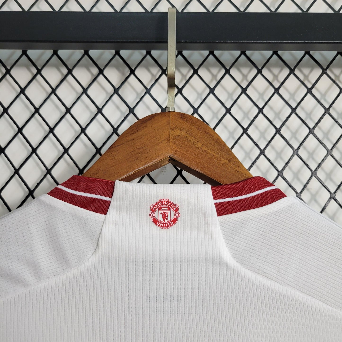 Camisola 23/24 Manchester United Away 3