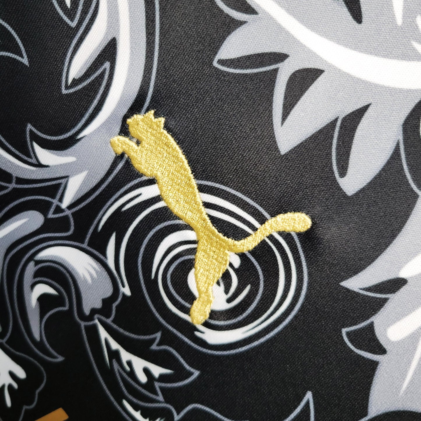 Chemise noire édition spéciale Italie 23/24