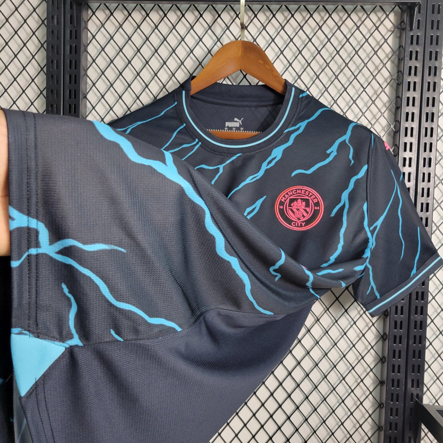 Camisola 23/24 Manchester City Terceira