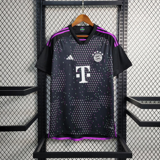 Camisola 23/24 Bayern Munique Alternativa