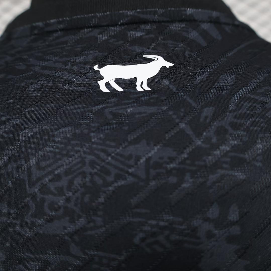 Maillot spécial Cristiano Ronaldo - Comma Football