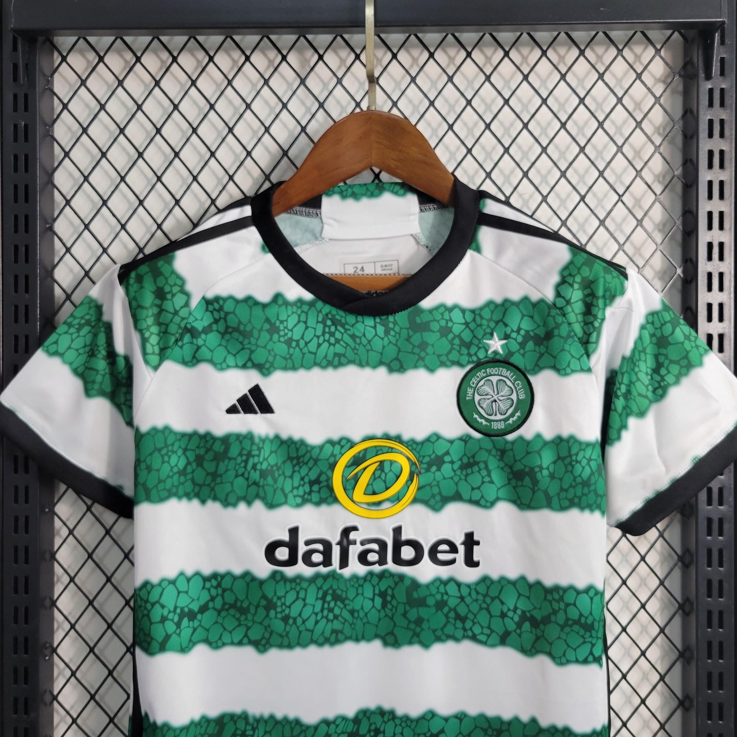 Equipamiento Infantil 23/24 Celtics Local