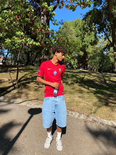 Cliente com camisola da Hype Side