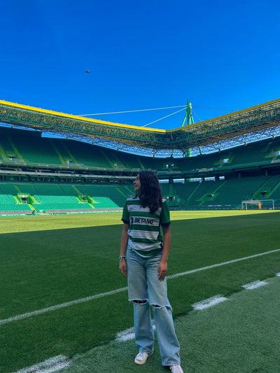 Cliente com camisola da Hype Side